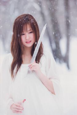 自由的她们
